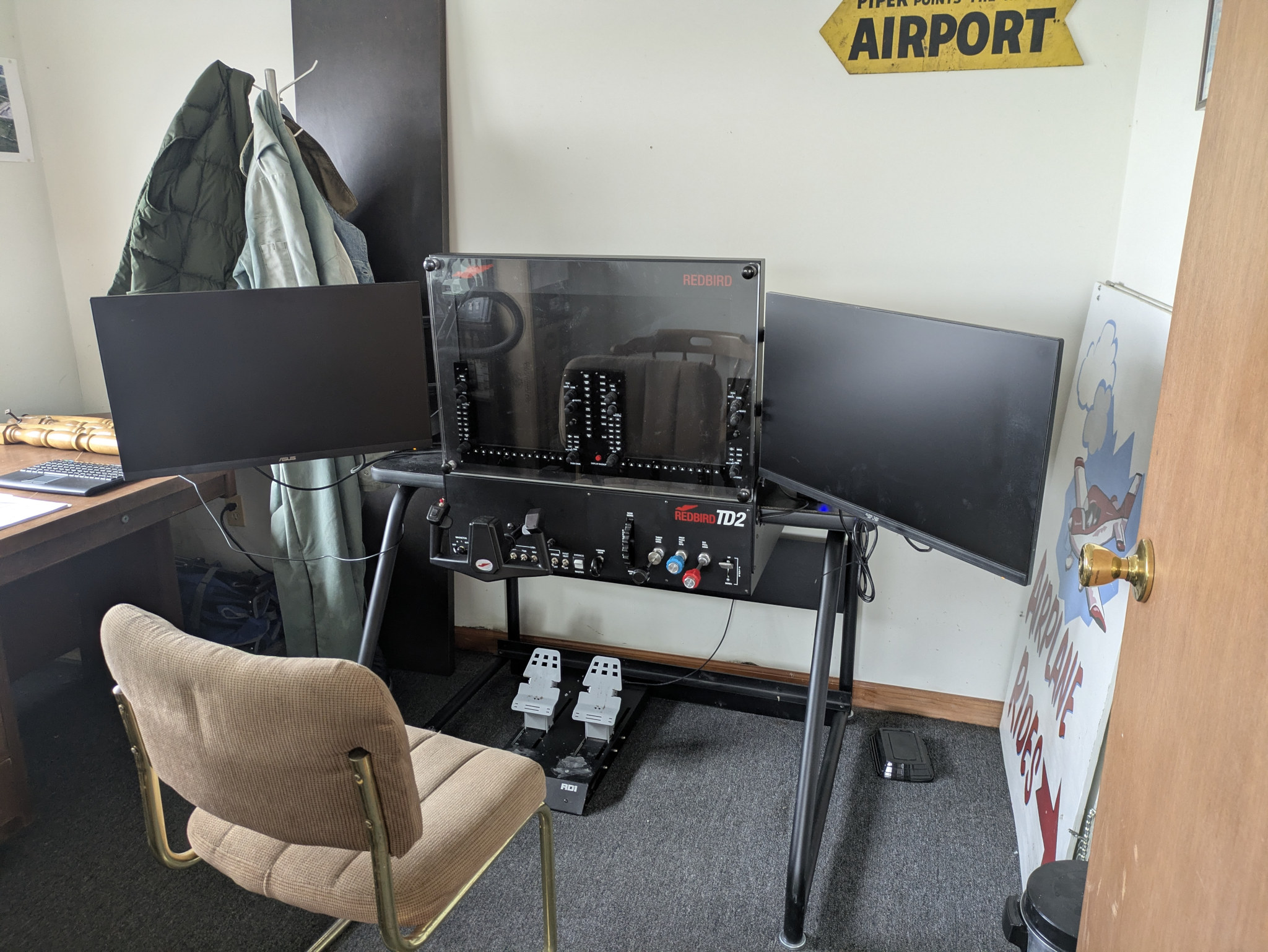 Redbird TD2 Aviation Training Device at 5G0